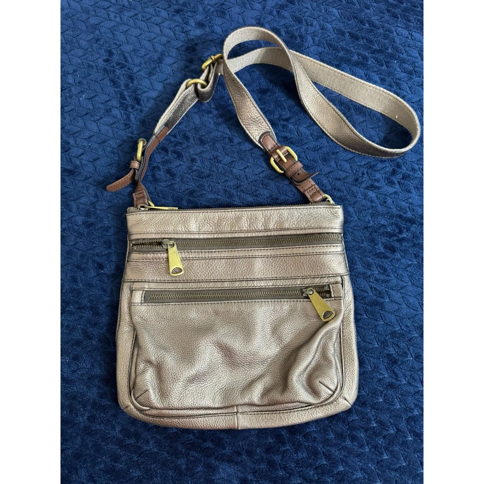 Fossil‎ Crossbody Brown Leather Bag Purse 10in X 11in - Image 4