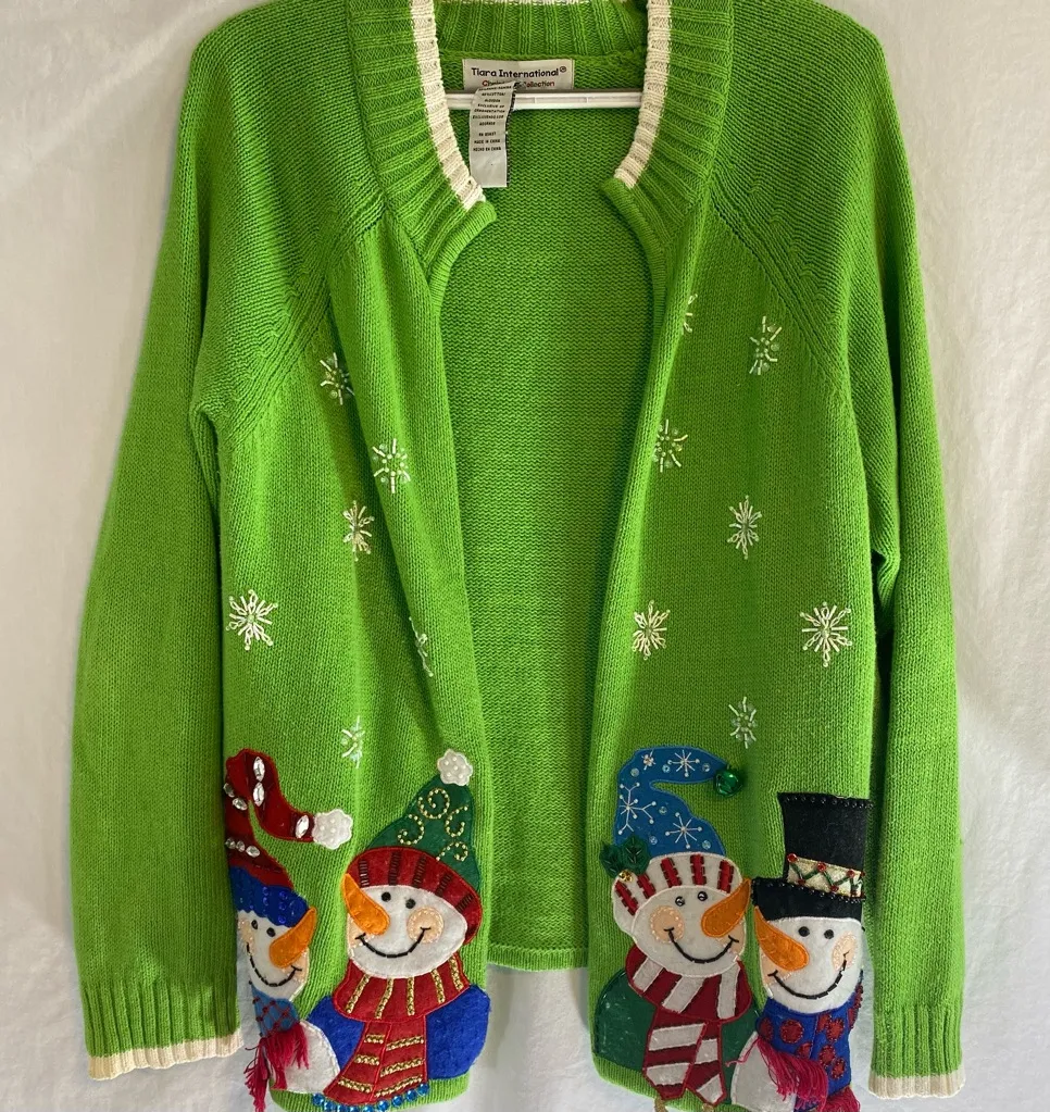 Tiara International Embellished Christmas sweater size large - Image 1