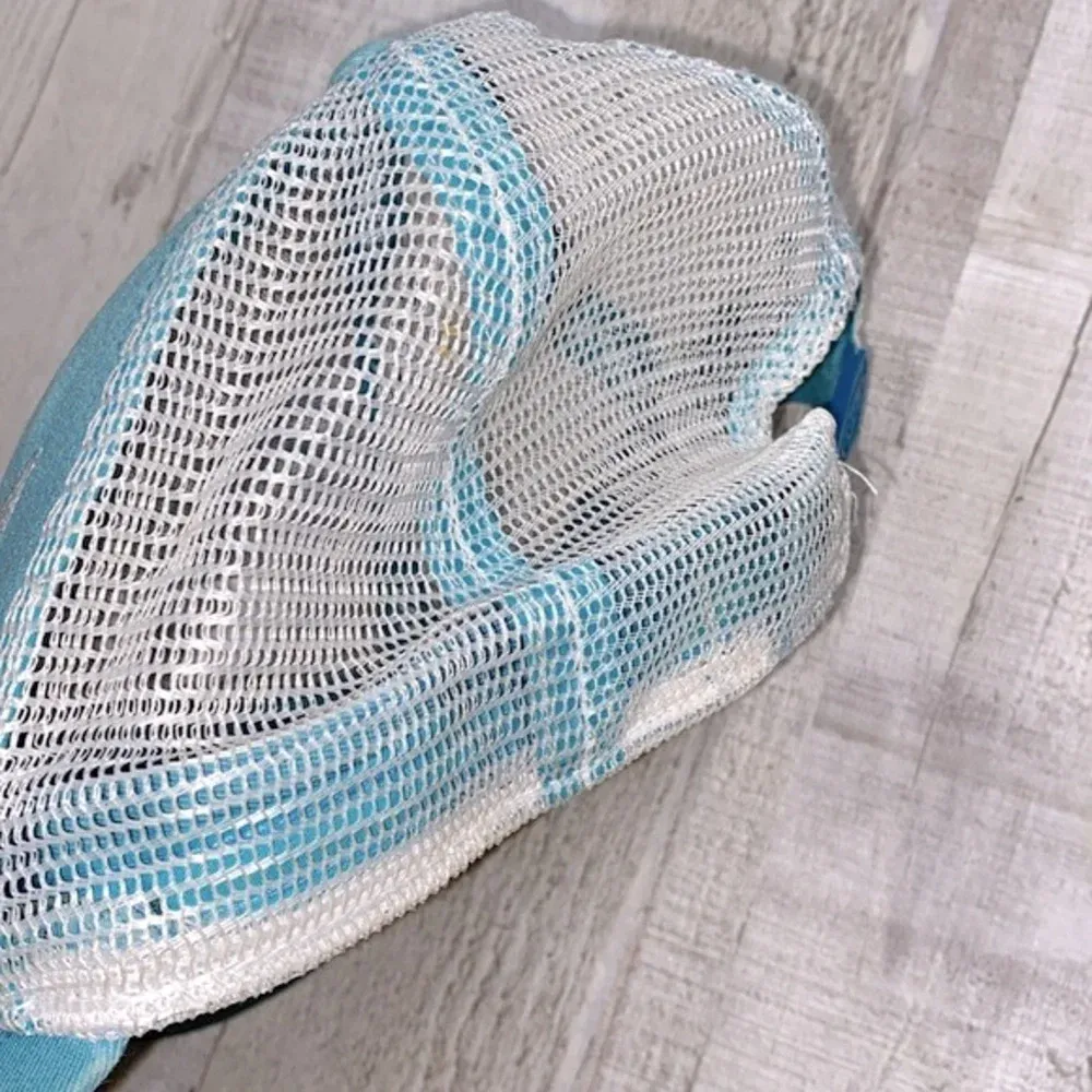 Yeti  baseball cap turquoise & white SnapBack mesh - Image 7