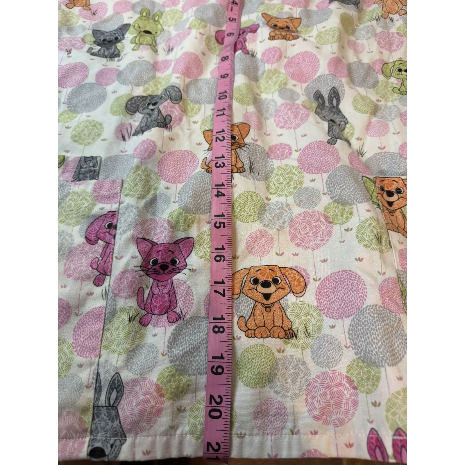 Cherokee HQ Scrub Best Furiends Vneck Neck 4762V-BFFS Vet Medical  Scrub Top - Image 5