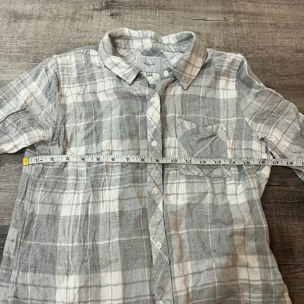Rails  Hunter Button Down Plaid Shirt in Smoke/White - Image 8