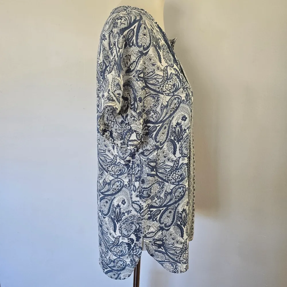 Max Studio Blue & White Paisley Blouse – Size Small - Image 4