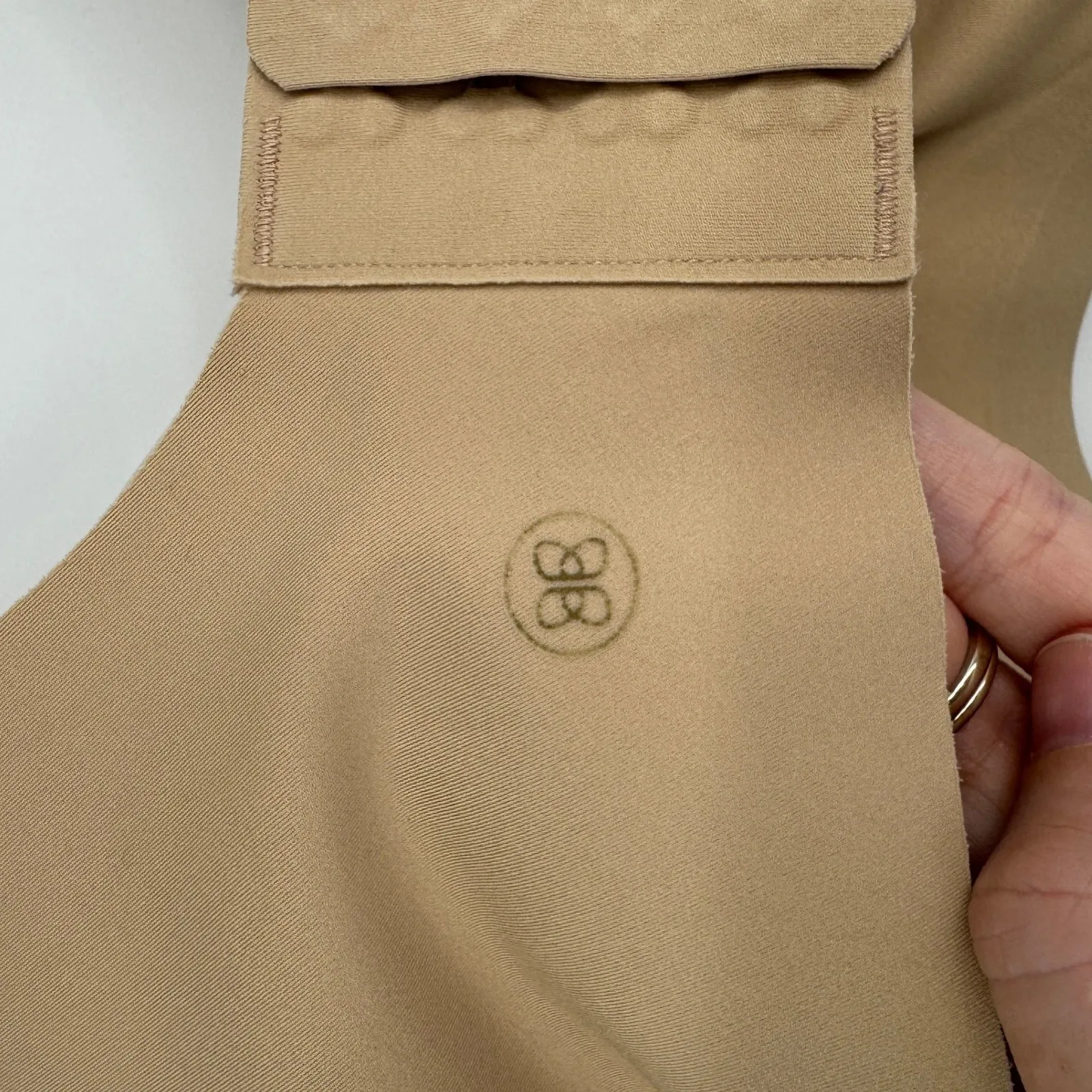 Honeylove Crossover Bra 1X Tan Sculpting Wireless Adjustable Comfort Support - Image 7