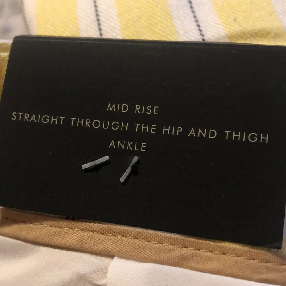 Banana Republic Washable Stretch Linen Pants. Avery is the cut. Size 0 Petite - Image 6