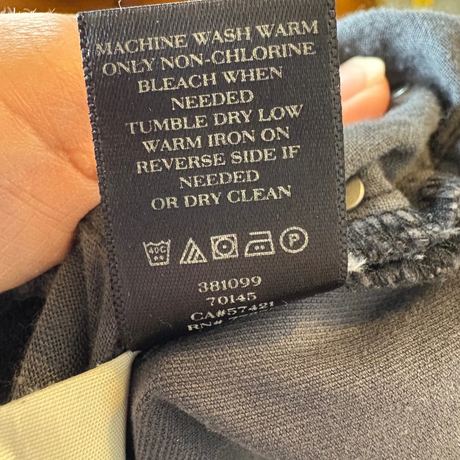 Ann Taylor Navy Velvet Skinny Pants Women Size 6 - Image 8