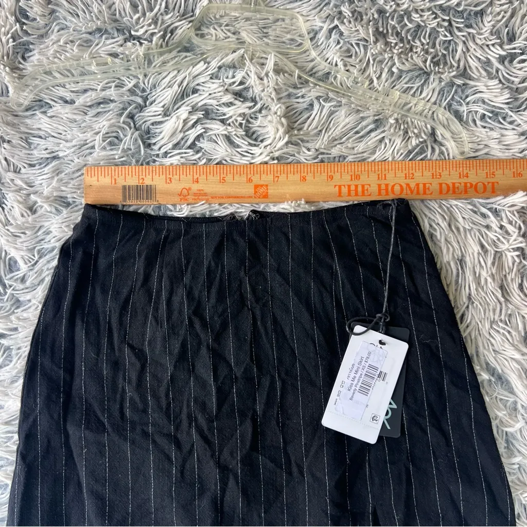 SO Black and White Checkered Skirt - Image 8