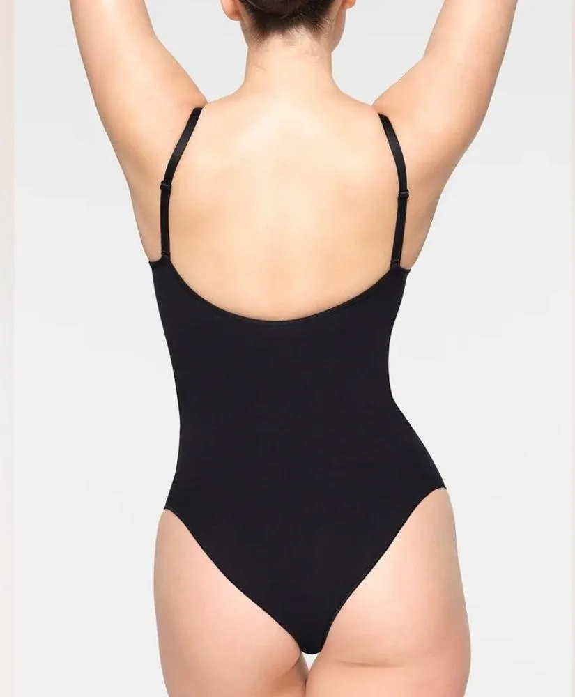 NWOT Skims Sculpting Briefs Bodysuit Size S/M Black - Image 2