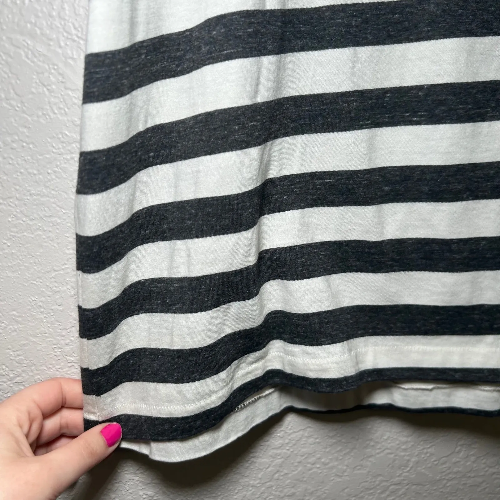 the great black white striped shirt women's small minimal quite luxury classic - Image 3