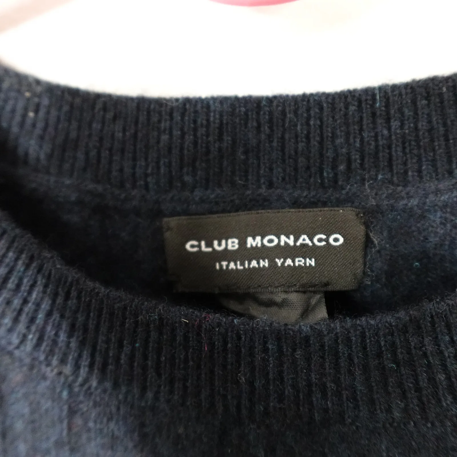Club Monaco Italian Yarn Navy Sleeveless Ribbed Crop Top Sweater - Image 3