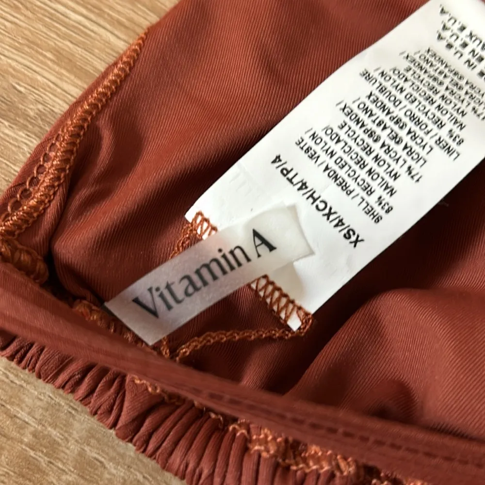 Vitamin A bikini top - Image 5