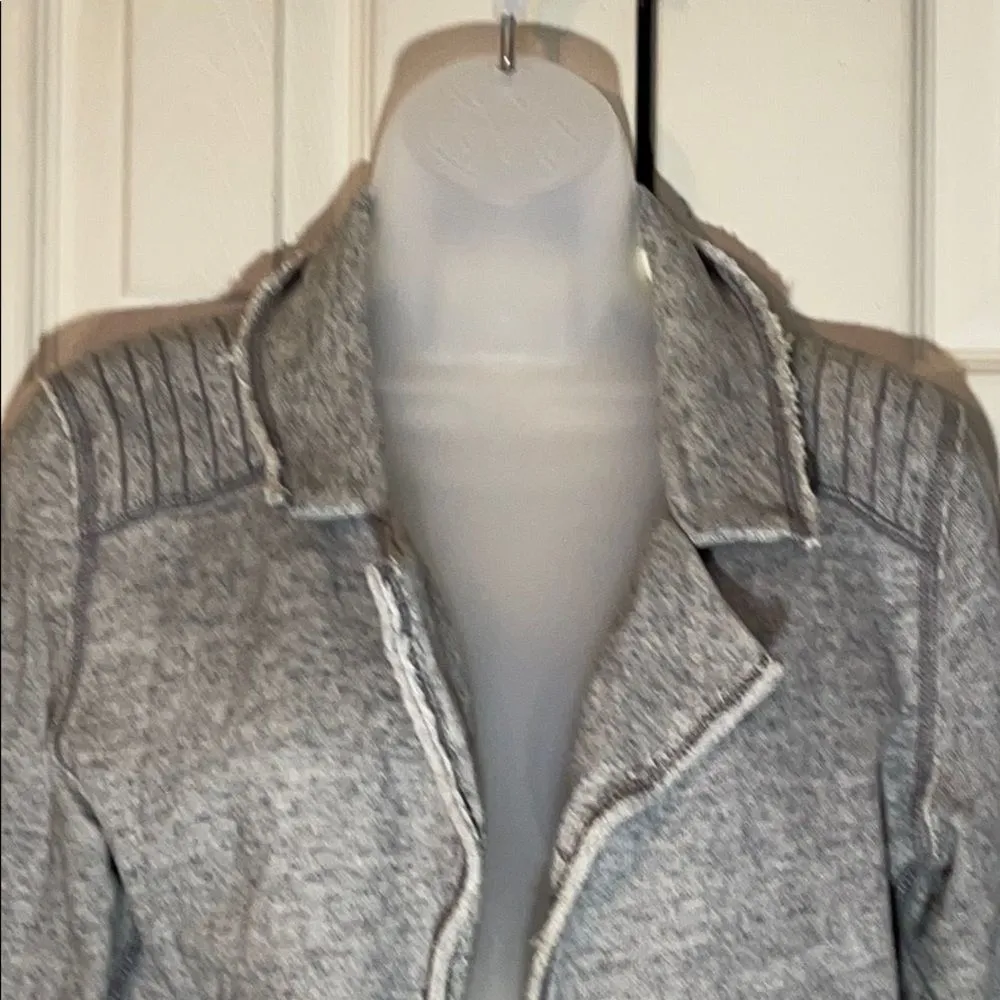 Abercrombie Fitch Cropped Open Front Jacket Jrs L - Image 2