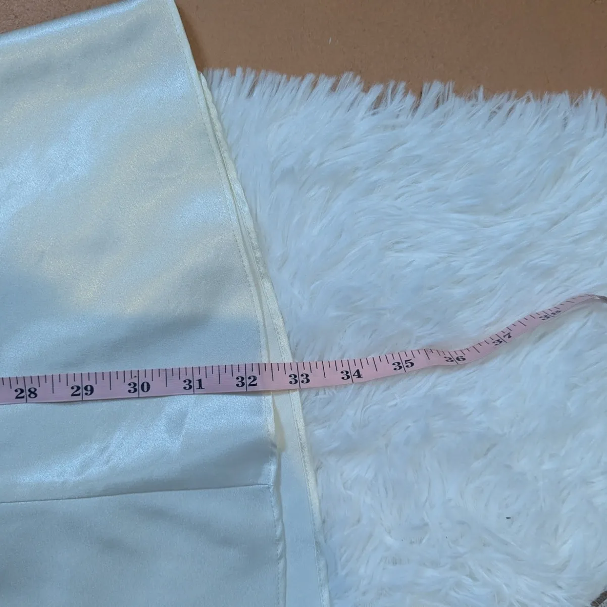 Vintage 80s Satin Lace Trimmed Chemise Slip Beige Size Medium - Image 7