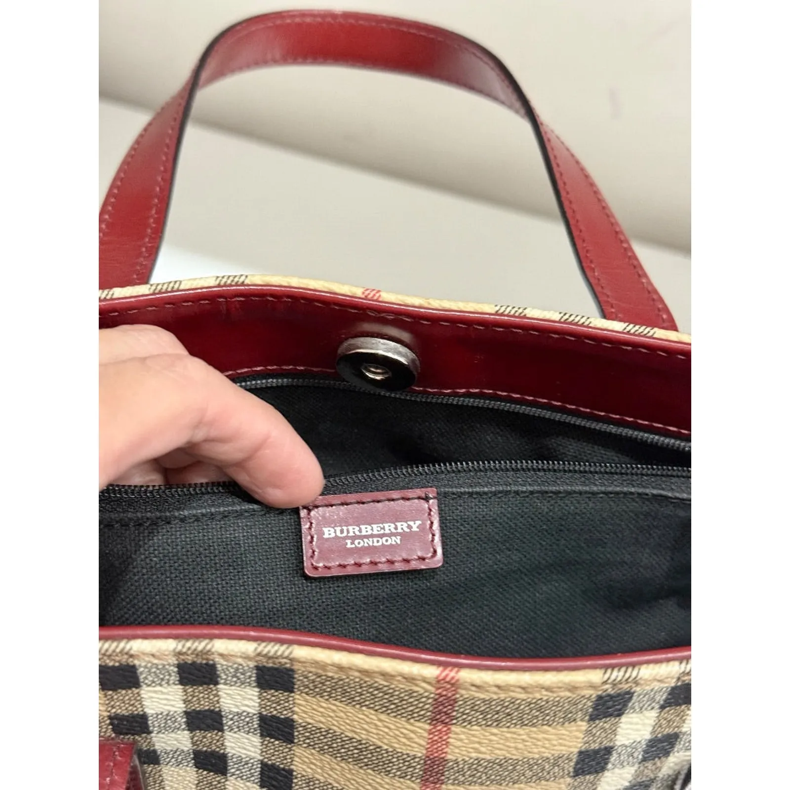 Burberry Haymarket Check Plaid Coated Canvas Tote Bag Beige Multi - Image 12