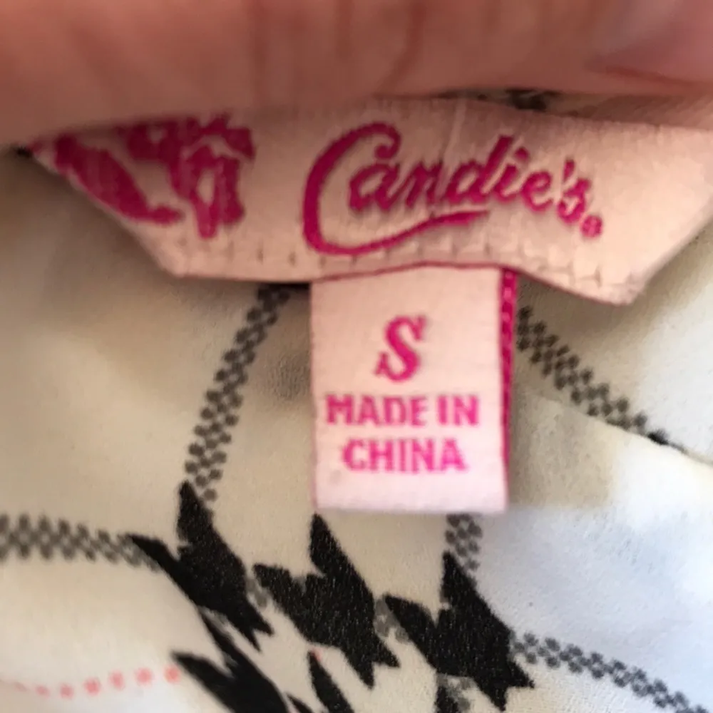 Candie's Checkered Print Capped-Sleeve Top - Image 5