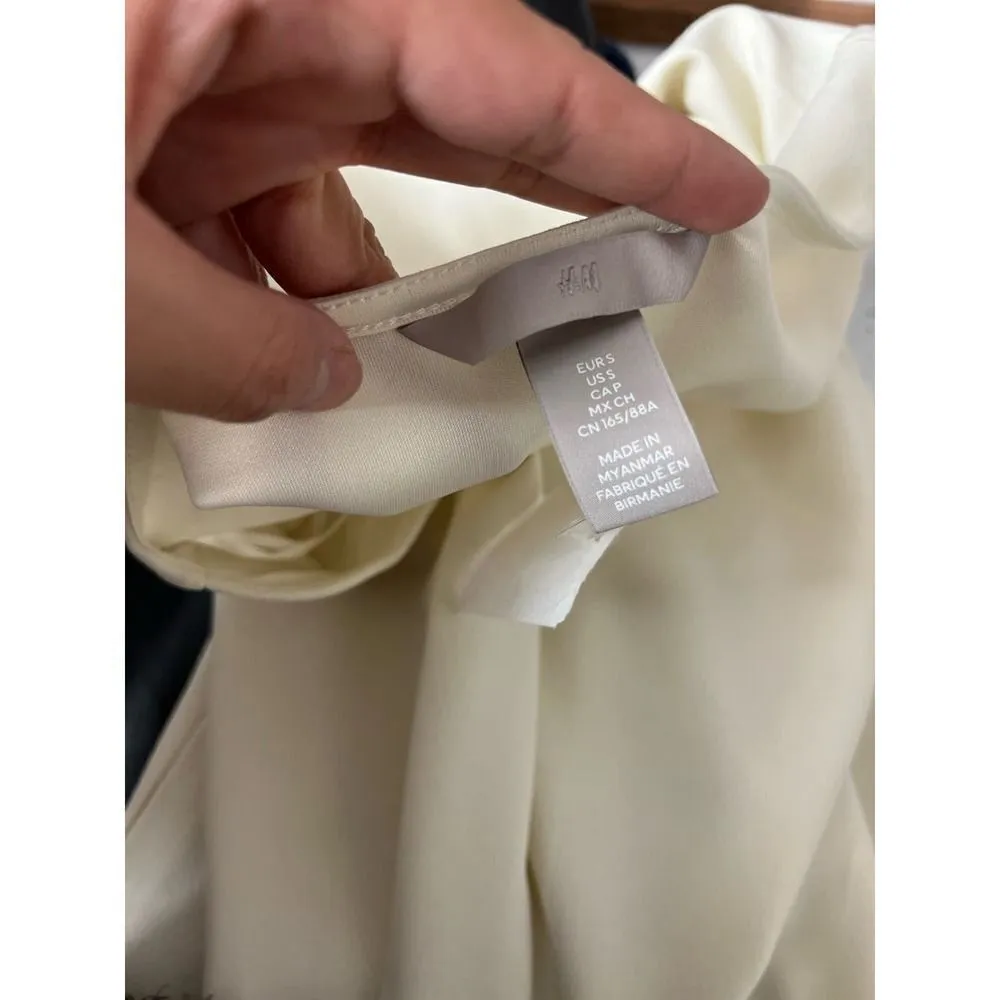 H&M white blouse - Image 4