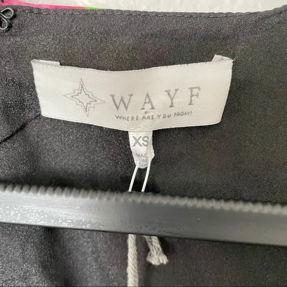 NWT Wayf Floral Faux Wrap V-neck Short Sleeve Maxi Dress Green/Pink Size XS - Image 2