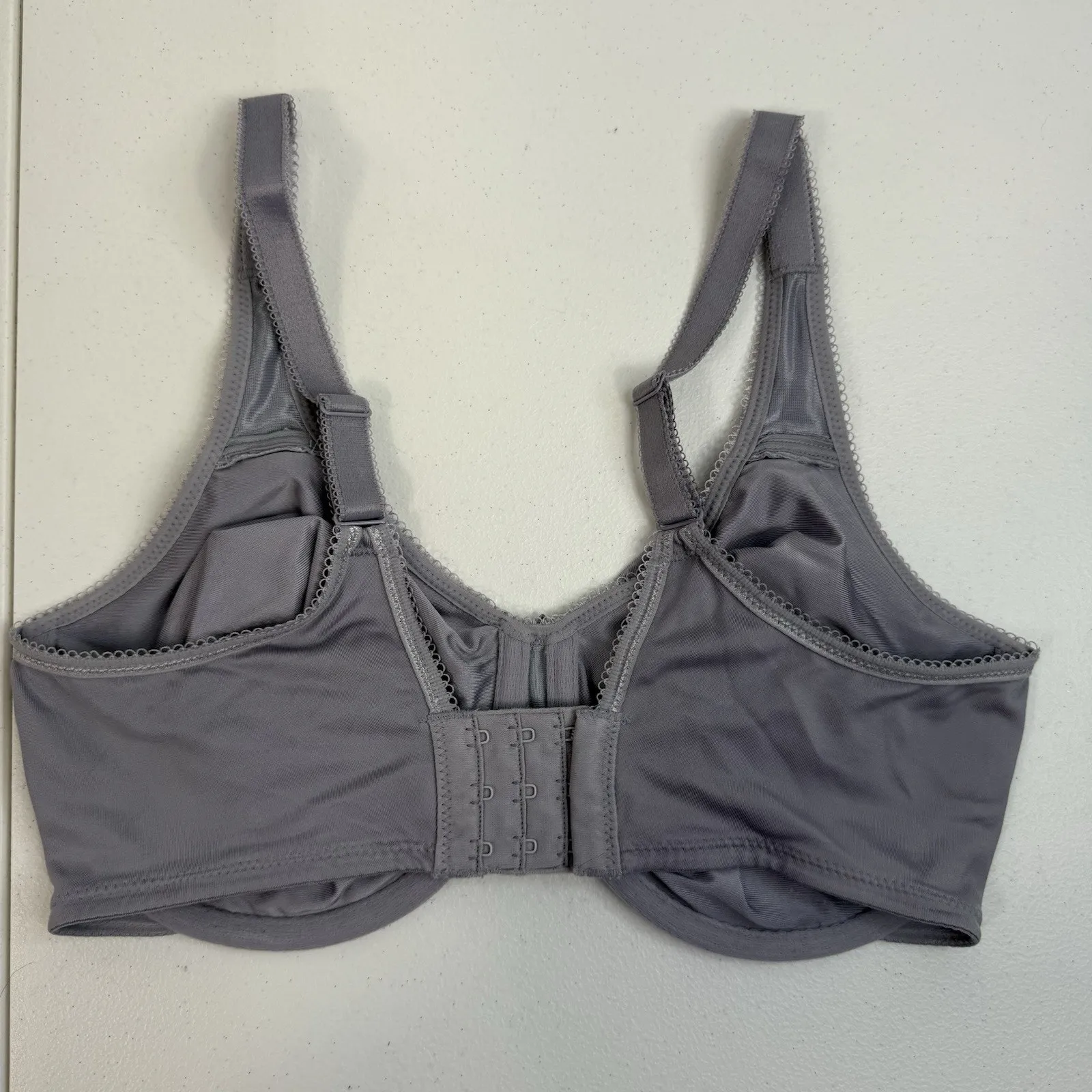 Wacoal 34DD Bra Basic Beauty Full Figure Seamless Underwire Unlined Gray 855192 - Image 5