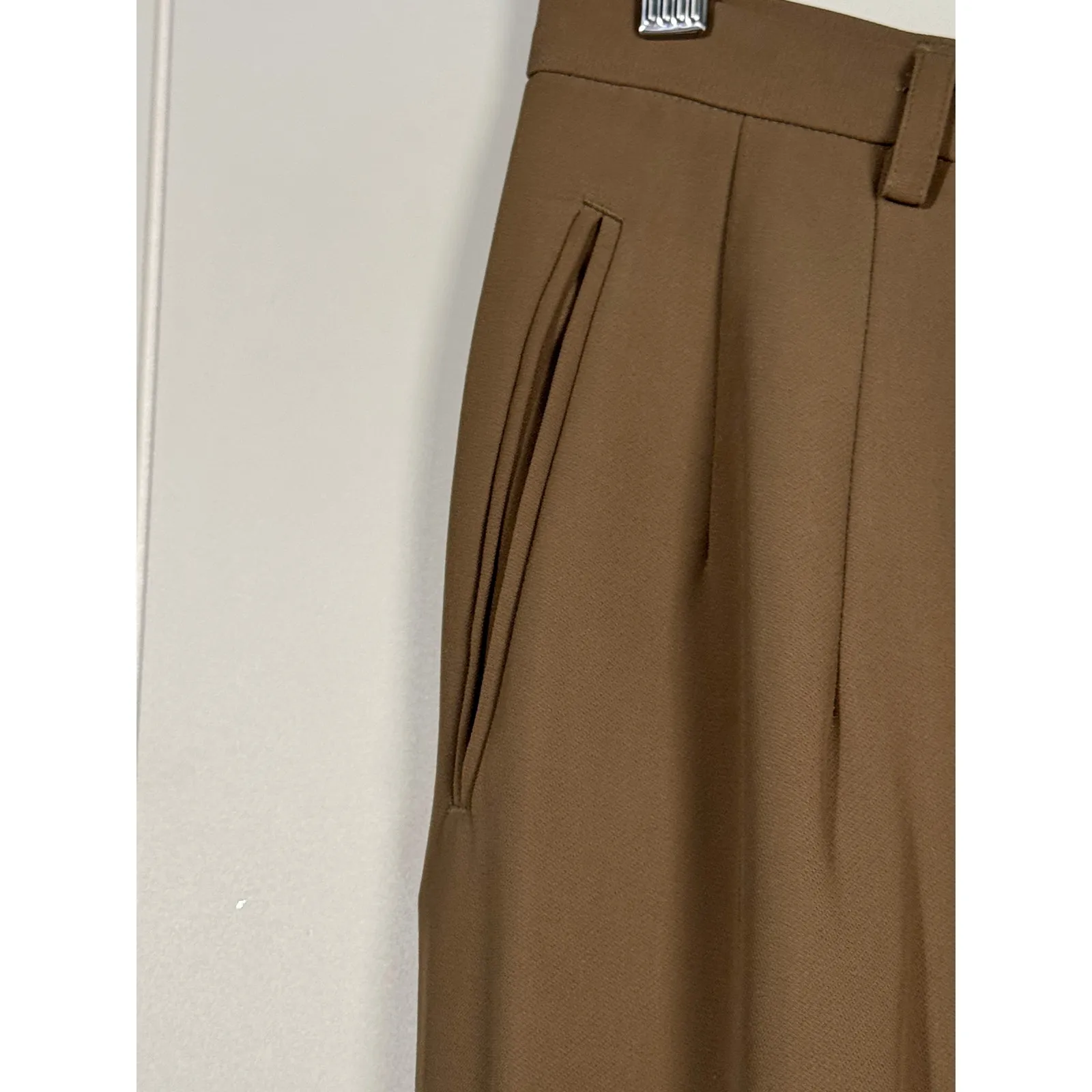Max Studio Trousers Pleated Brown Dress Pants Size 11/12 - Image 4