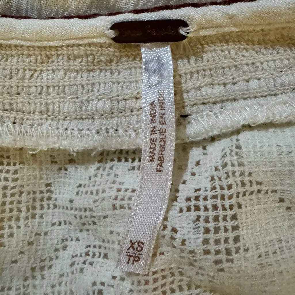 Free People Tiger Lily Floral Embroidered Boho Peasant Top Blouse Shirt XS - Image 6