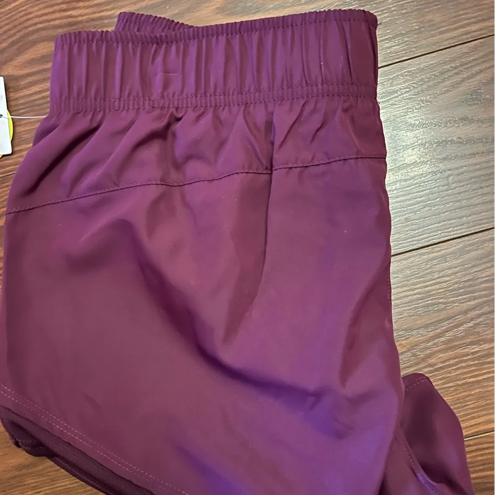 Womens purple eggplant athletic shorts Size M - Image 3