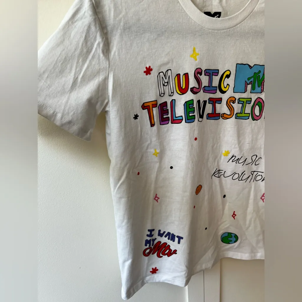 MTV Music Television Women’s White‎ Colorful T Shirt Size S White - Image 4