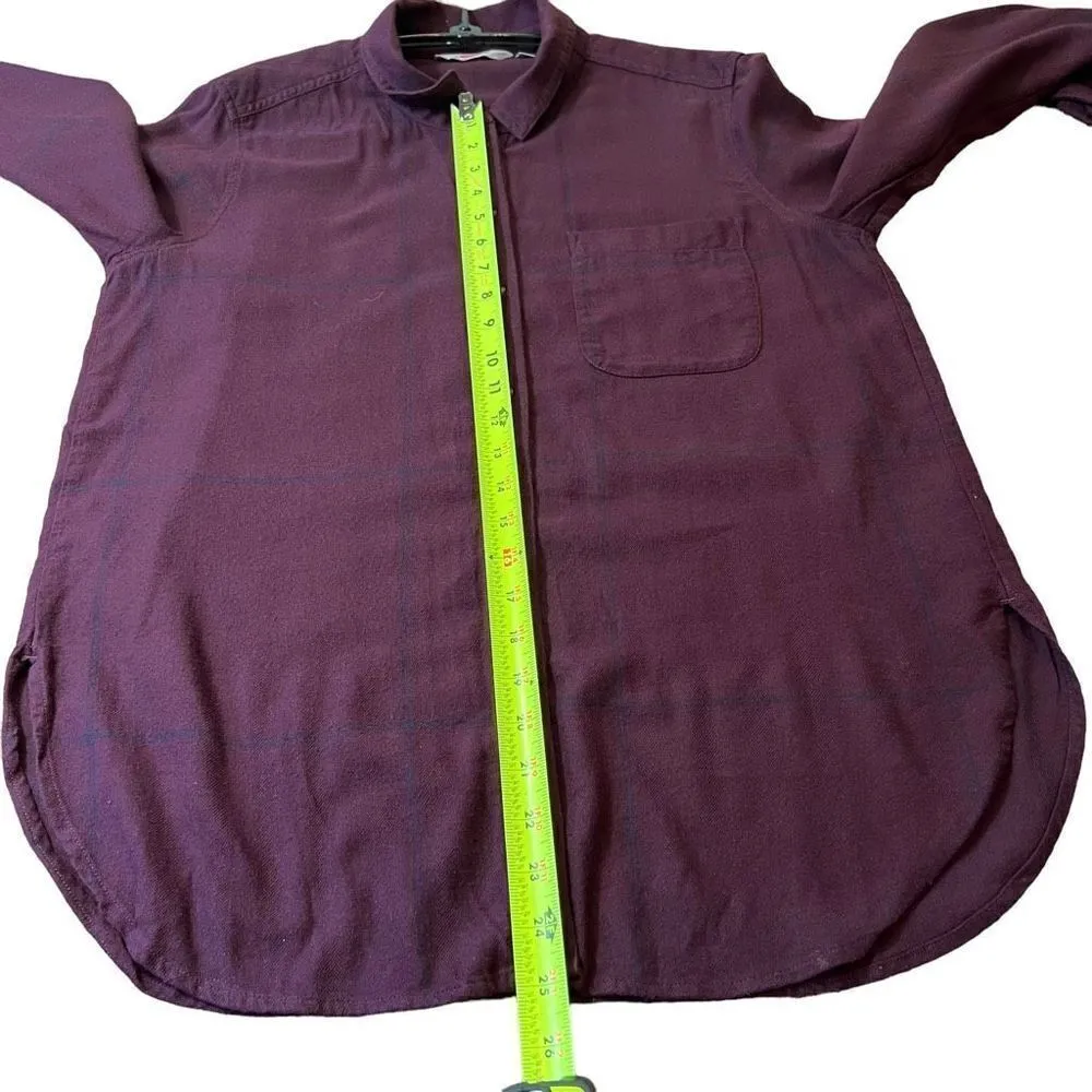 Women’s Athleta Heat Tech Button Down Long Sleeve Shirt - Image 8