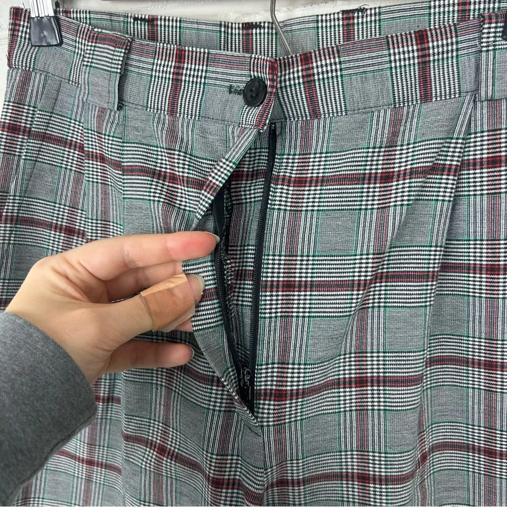 Counterparts Vintage Holiday Plaid Pleated Stirrup Leg Pants Size M - Image 6