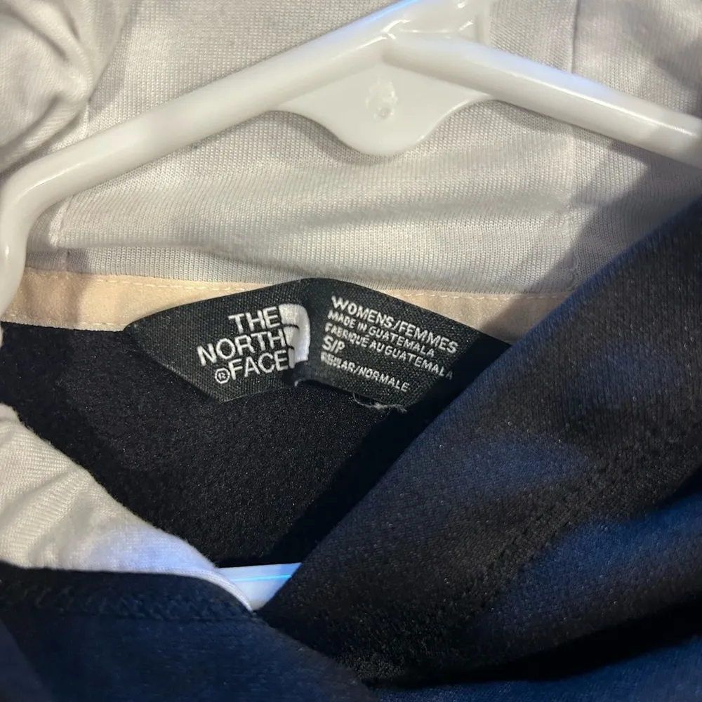 North Face Hoodie Hooded Sweatshirt Black Small - Image 4