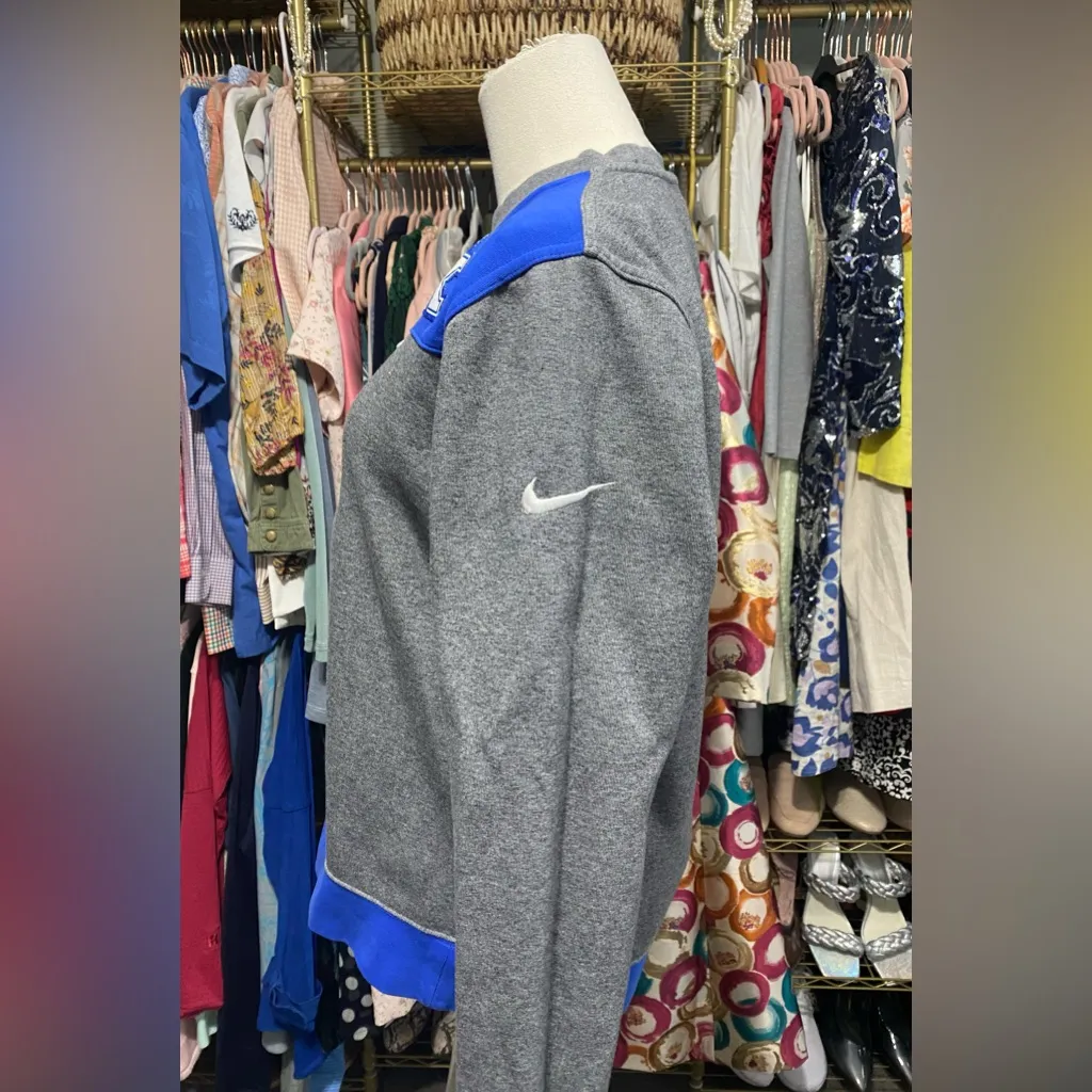 Nike UK Crew Neck Sweatshirt. - Image 2