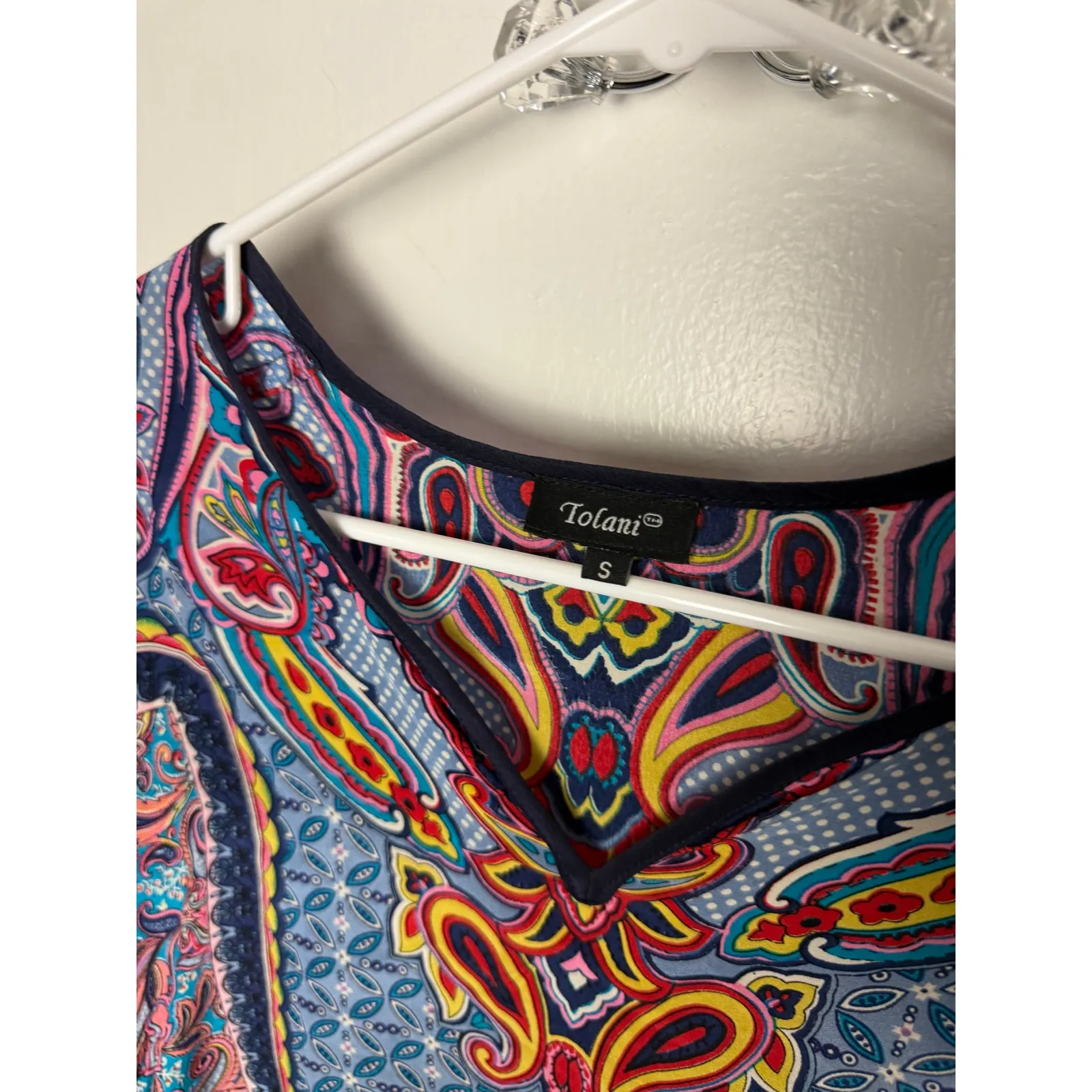 Tolani Women's Silk Boho Chic Floral Paisley Long Sleeve Blouse Top Women's SM - Image 9