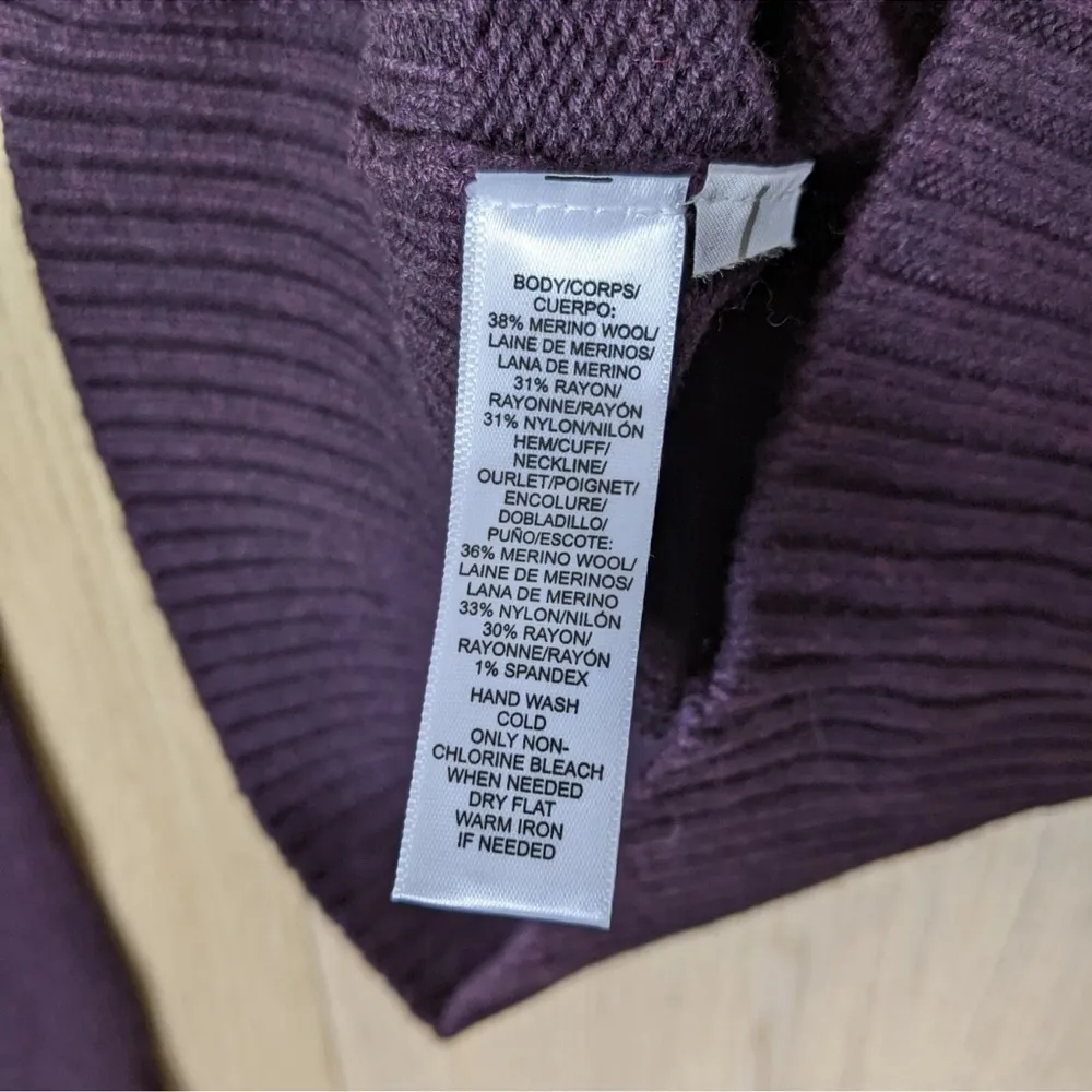 LOFT Women's Wool Blend Purple Button Up Sweater Cardigan Size Medium - Image 4