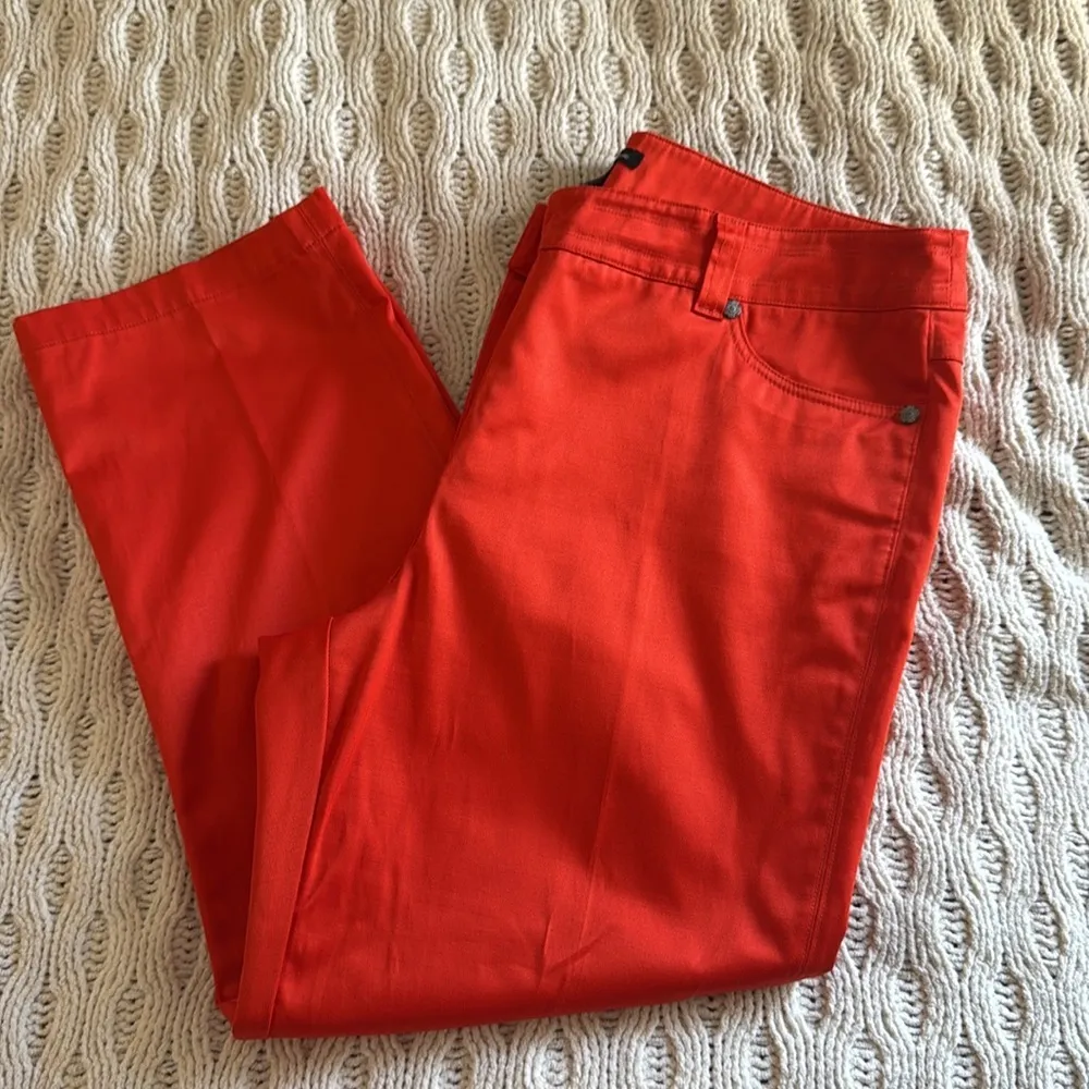 E39 Bright Orange Women’s Pants size 10 Red - Image 2