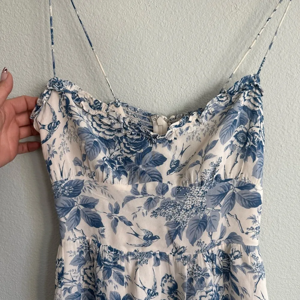 Reformation Marin Dress. Size 4 - Image 3