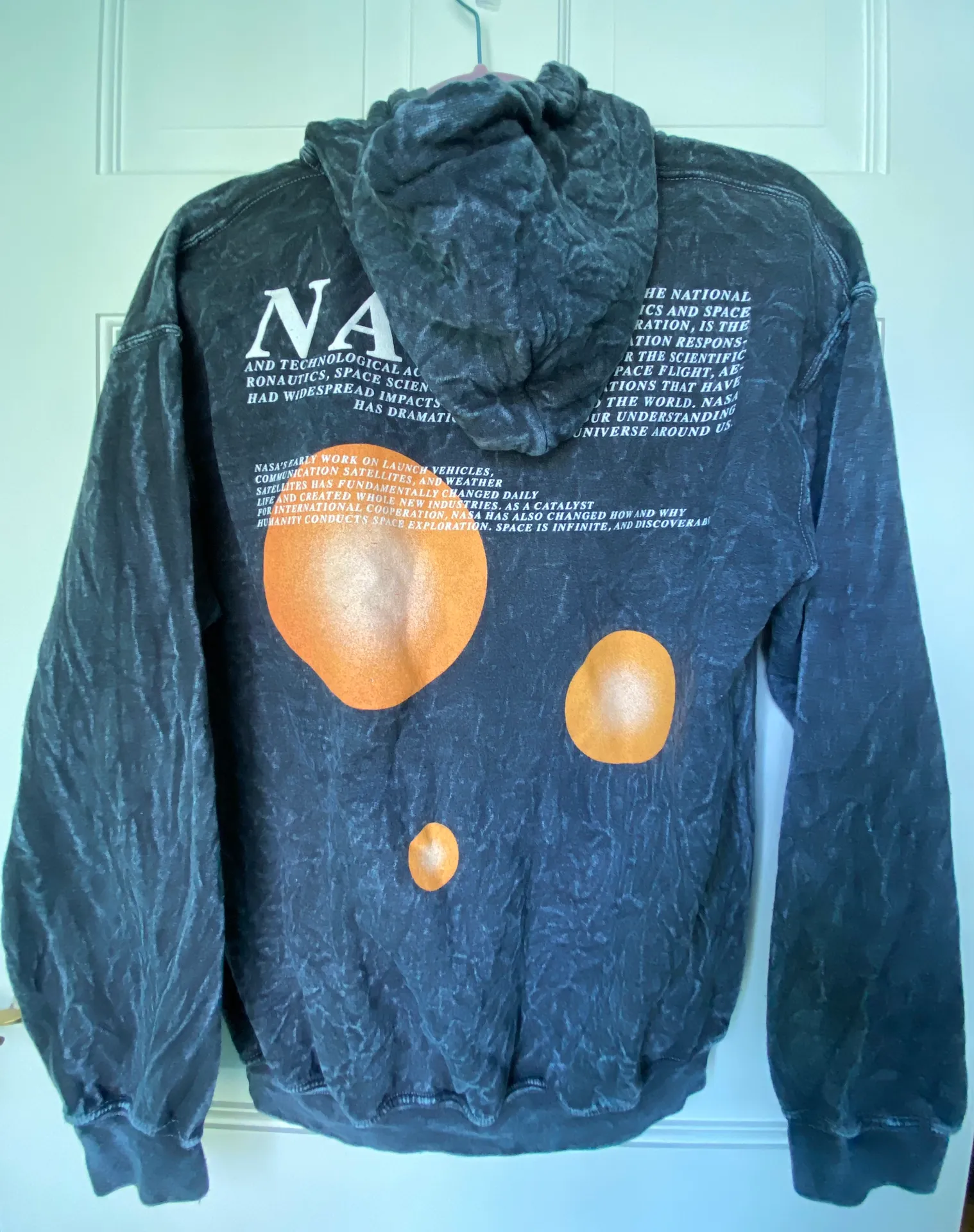 Urban Outfitters NASA hoodie - Image 5