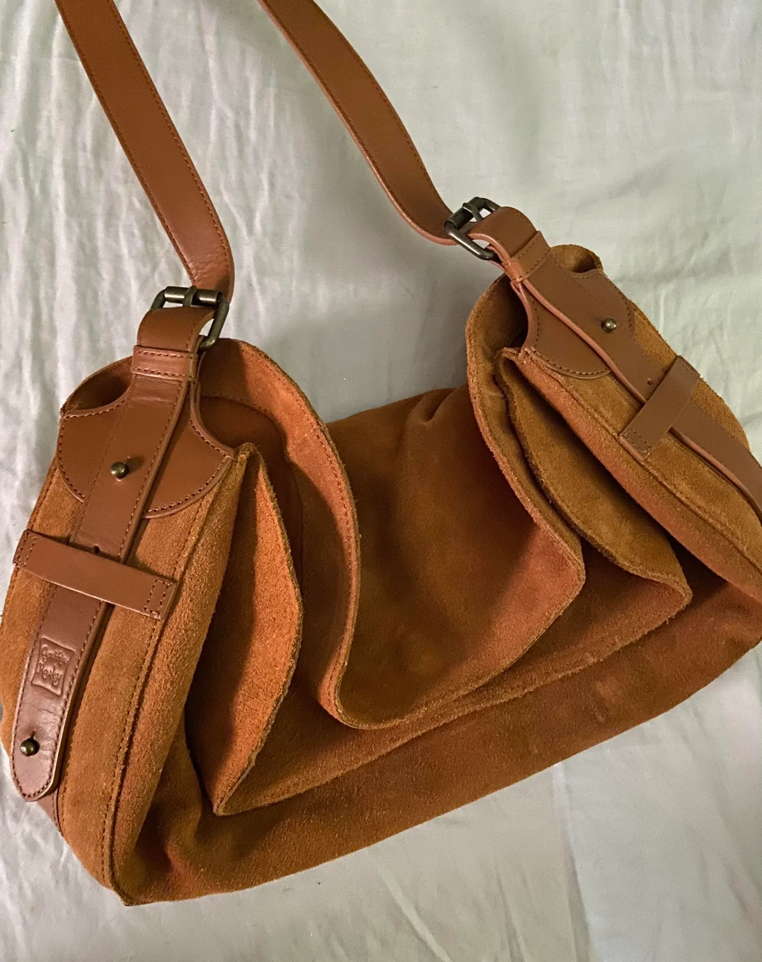 Cynthia Rowley Slouch Tote Purse 👜 - Image 6