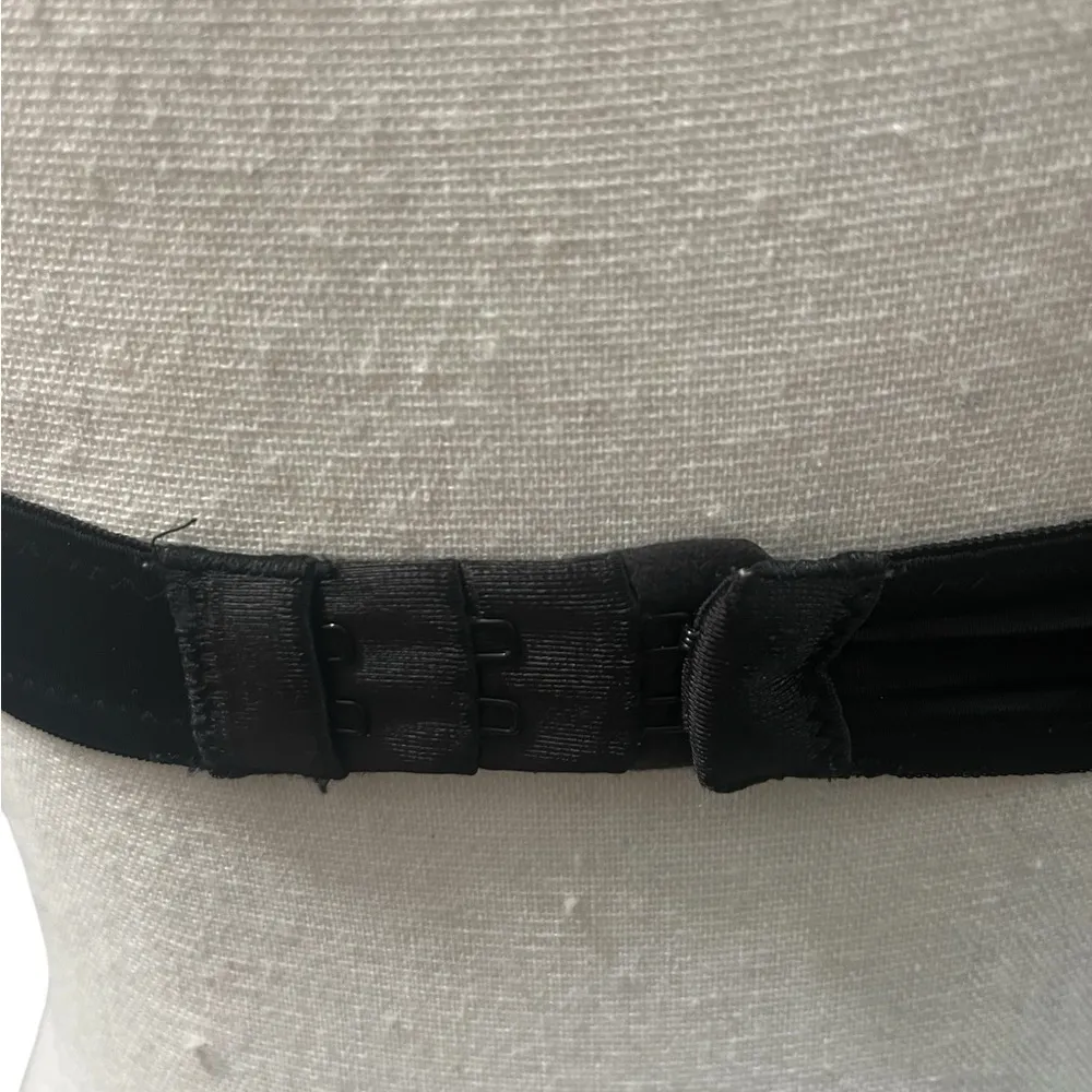 Victoria’s Secret Black Lace Unlined Demi Bra Underwire 32C - Image 6