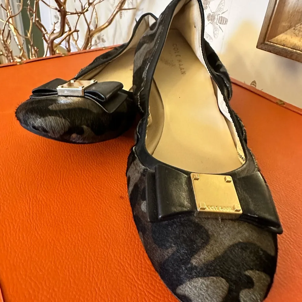 Cole Haan Tali Camouflage Balket Flat sz 8 - Image 5