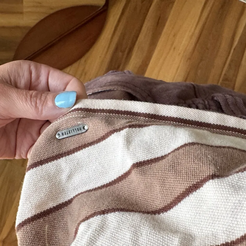 Hollister cropped boxy polo Brown and White Striped Shirt m - Image 7