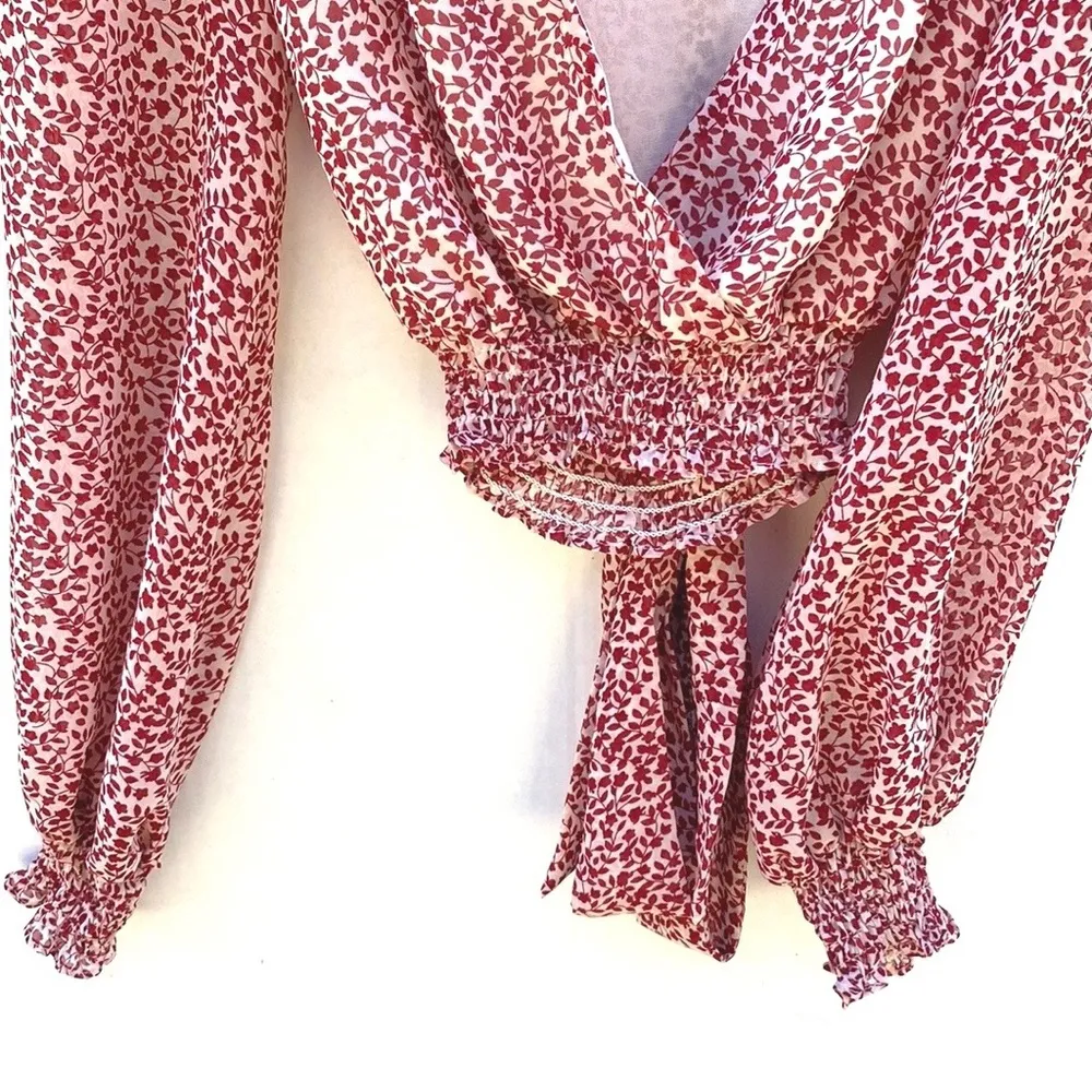 NWOT Princess Polly Womens size 0 long sleeve leaf floral print V-neck crop top - Image 4