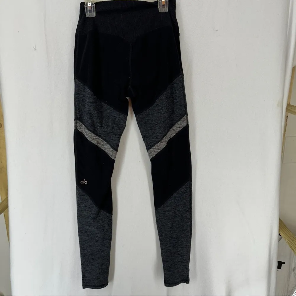 Alo Yoga High Rise Color Block Workout Leggings Small Black Grey - Image 7
