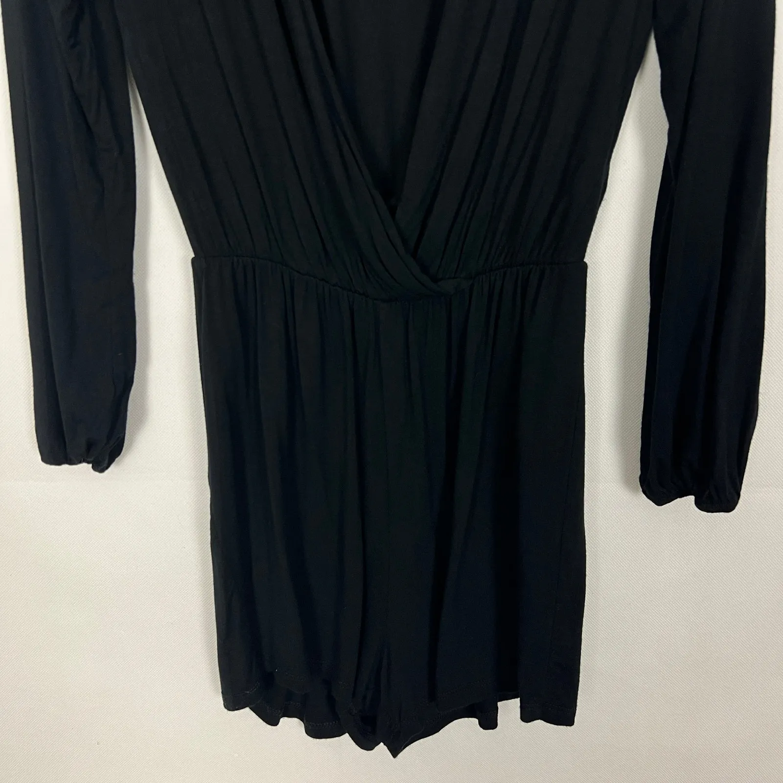 Jolie Long Sleeve V - Image 4