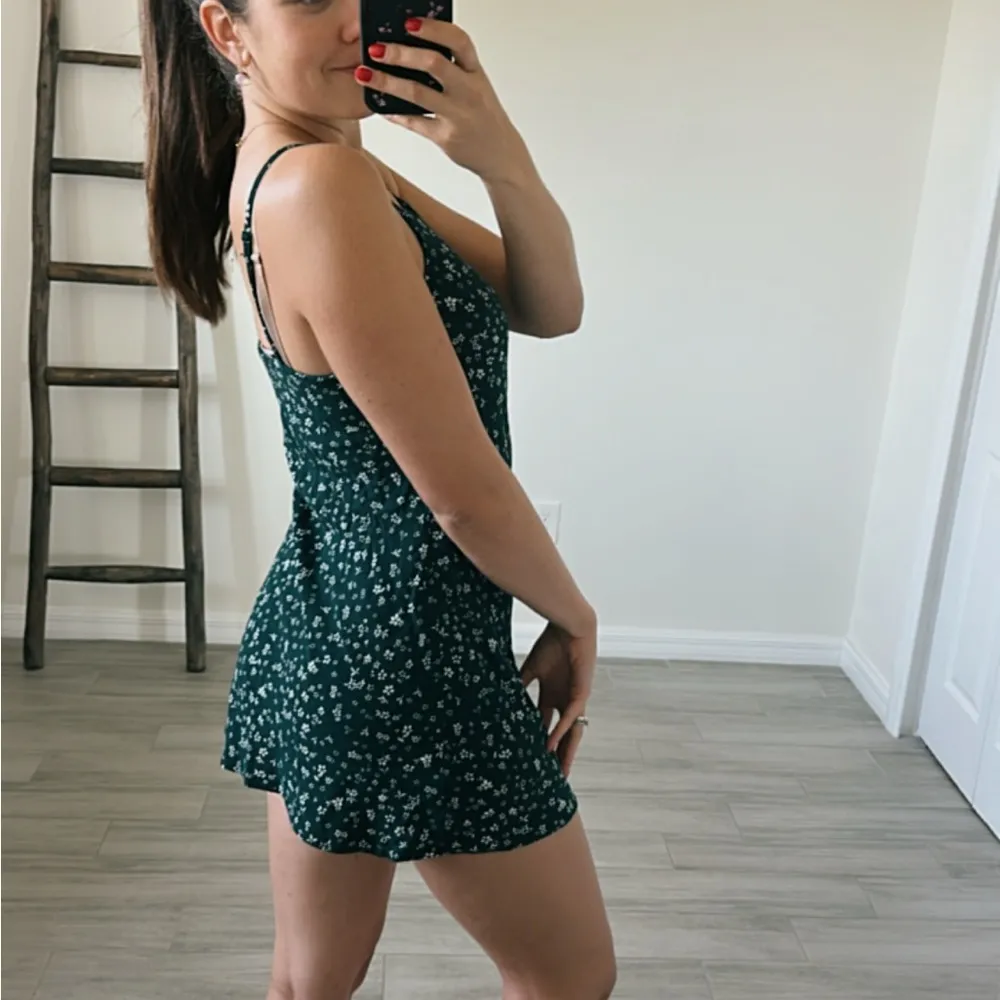 L.A. Hearts Green Slip Floral Dress / Size S-M - Image 2