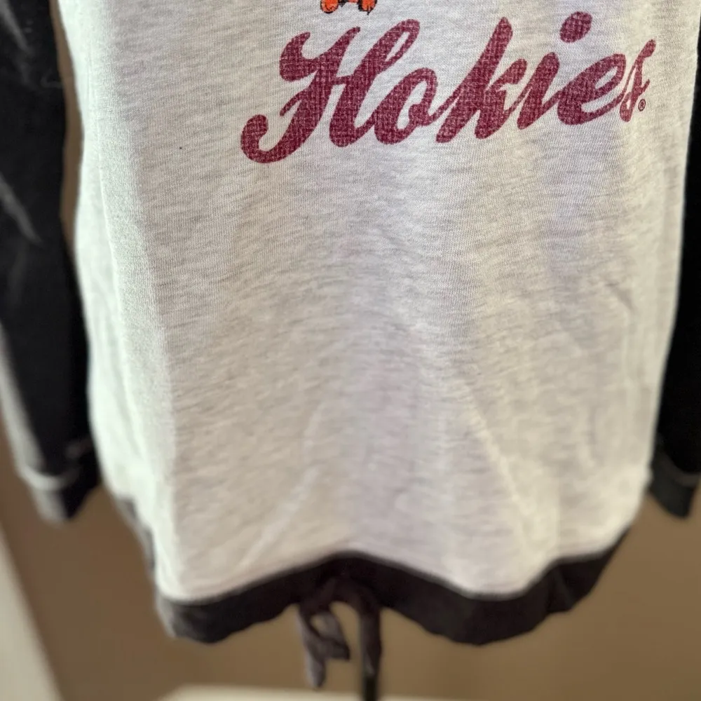 Virginia Tech Hokies Long Sleeve Shirt with Drawstring Waistband Size Medium Gray - Image 3