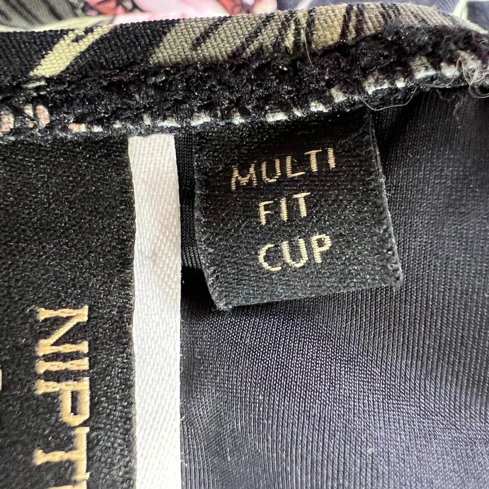 Nip Tuck Swim One Piece Floral Tummy Control Swimsuit US 10 Summer‎ Vacation Black - Image 6