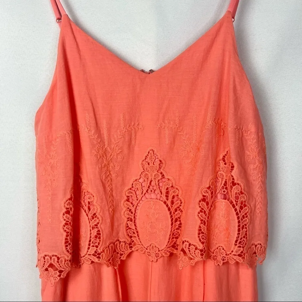 Saks Fifth Avenue Coral Crochet Lace Sleeveless Romper M - Image 5