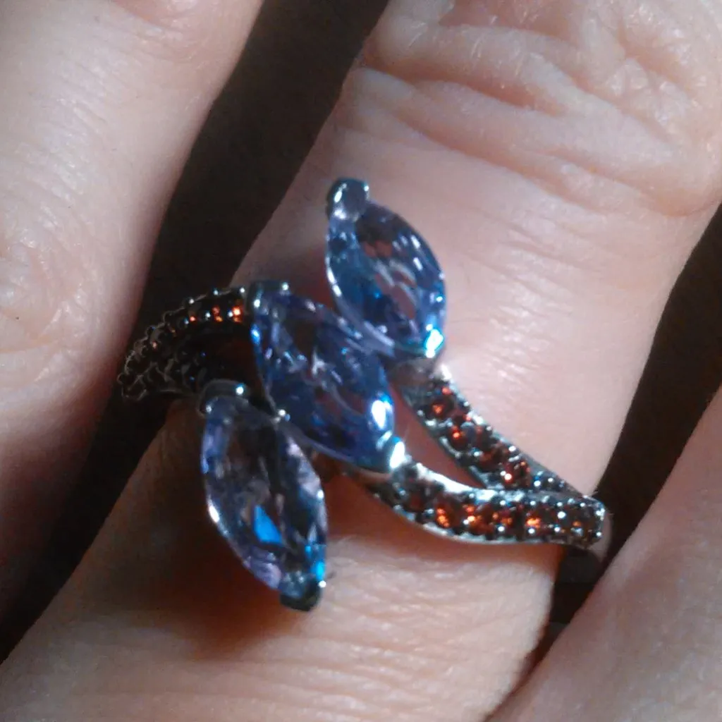 Moroccan Rose and Mozambique Garnet Trinity Twilight Sterling Silver Ring - Image 2