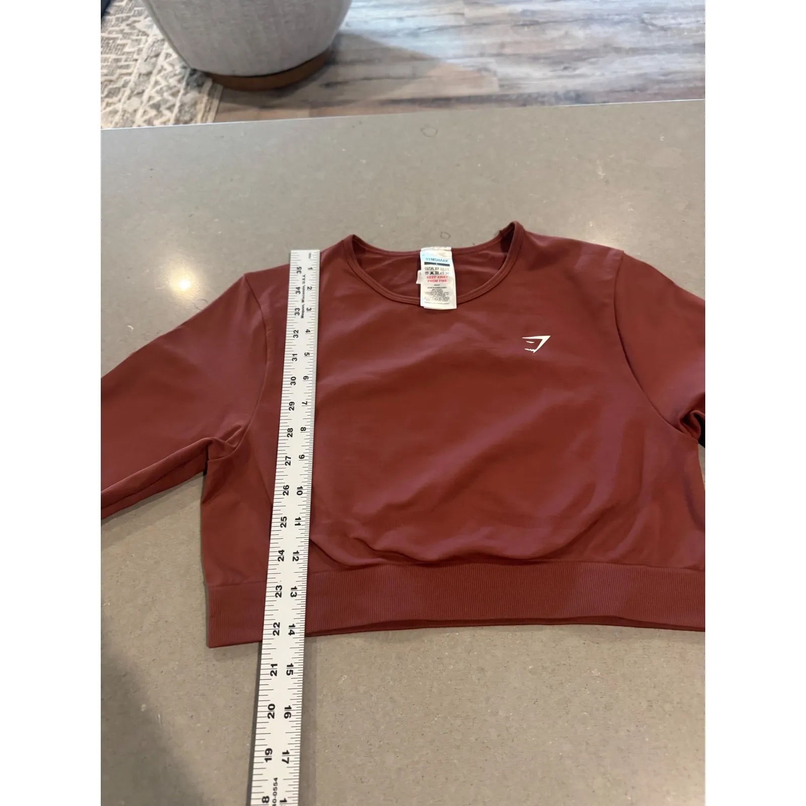 Gymshark Cropped Sweatshirt Maroon Long Sleeve Pullover‎ Women's Size L - Image 2