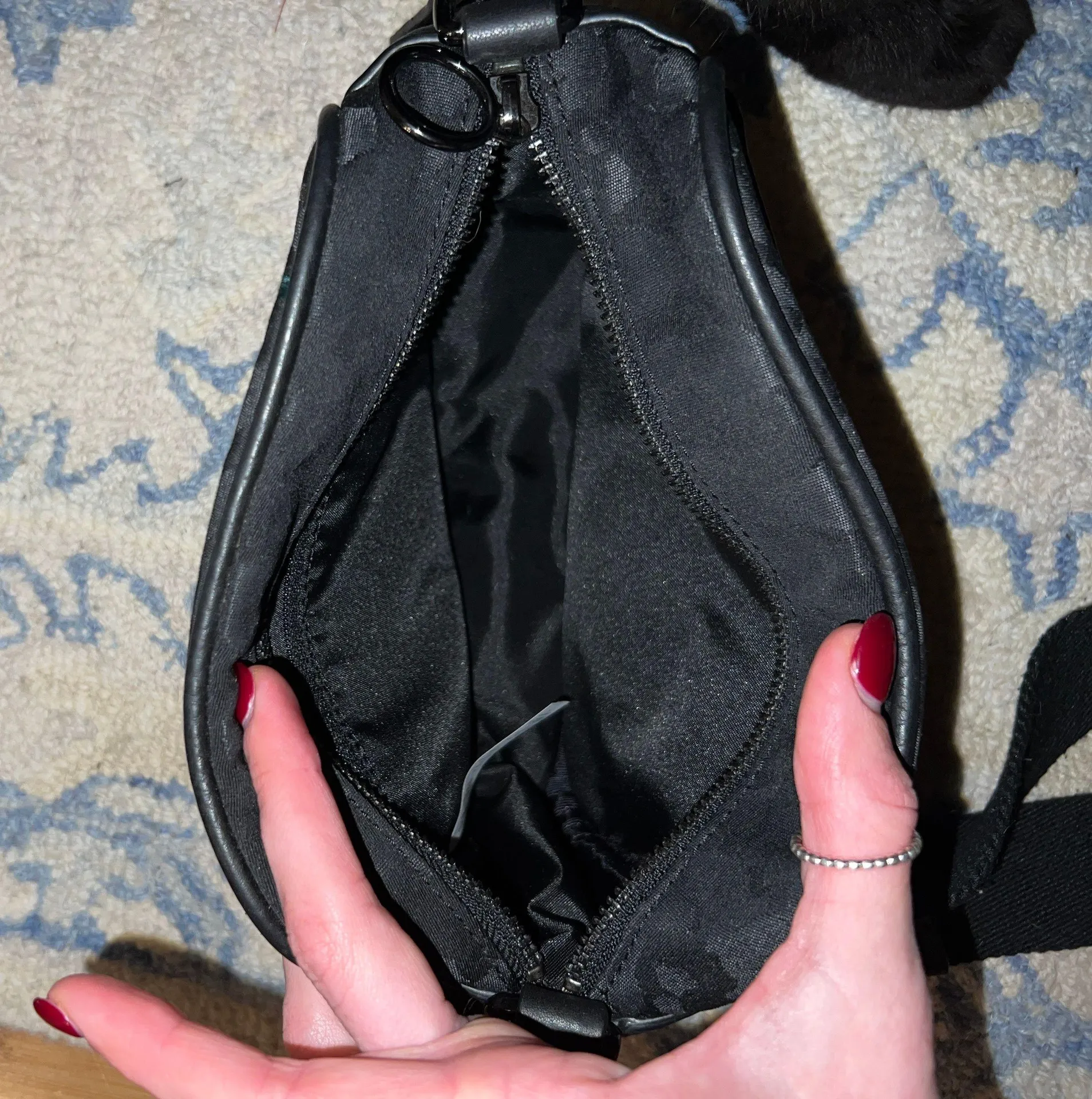 Lululemon Crossbody Purse - Image 5