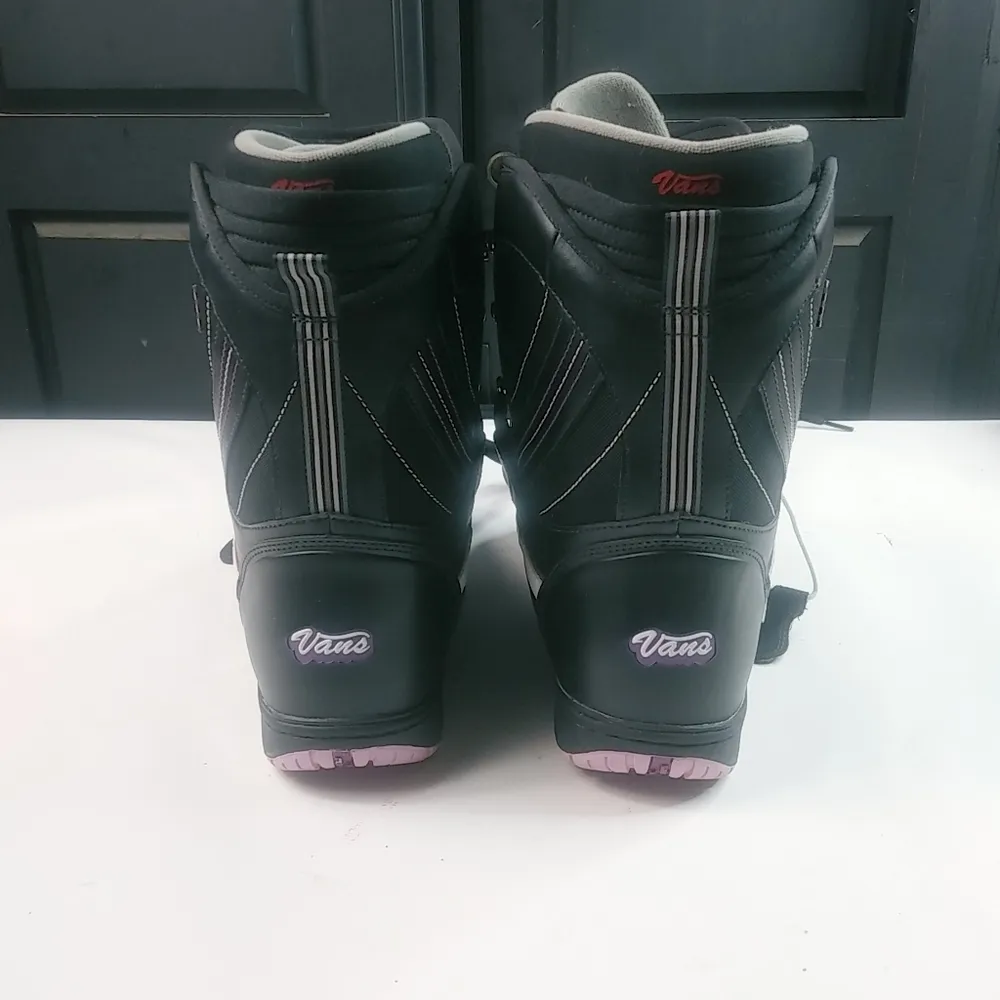 VANS Mantra 10 Purple Black Snow Sports Boots - Image 5