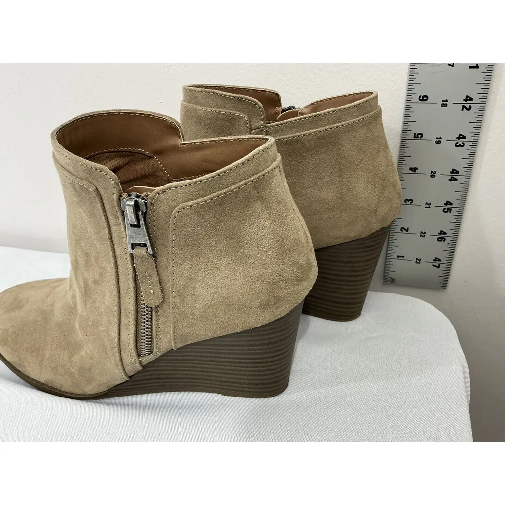 Womans Time & Tru Tan 10 Wedge Ankle Boots - Image 4